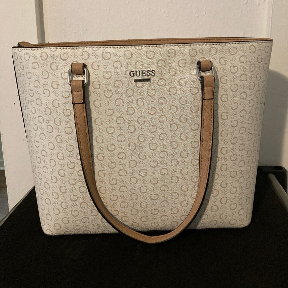 Guess Tote